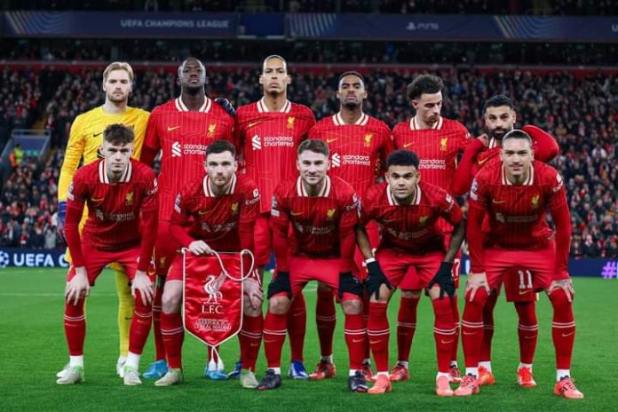 liverpool official group picture