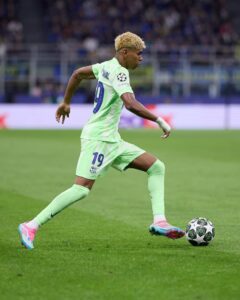 Lamine Yamal with the ball